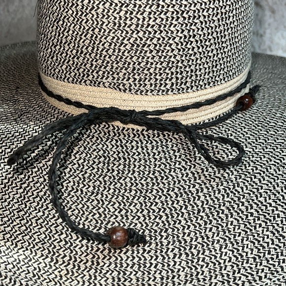 SUN ‘N’ SAND straw summer hat - Picture 5 of 9